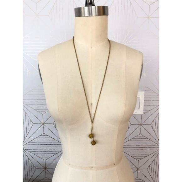 Artisan Brass long necklace with filigree balls - Picture 2 of 6